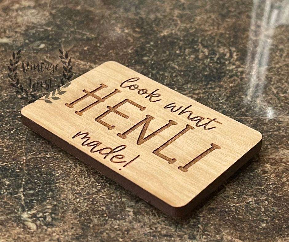 Personalized Wooden "Look What I Made" Magnets