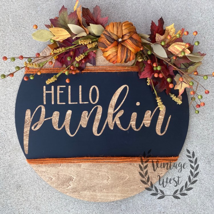 "Hello Punkin’“  Door Hanger